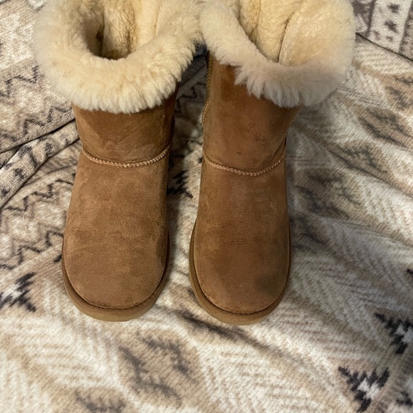 Ugg woman’s Bailey Bow II - Picture 2 of 6